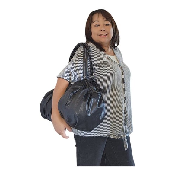 BLACK  RUFFLED TOTE BAGE LARGE - Picture 5 of 16